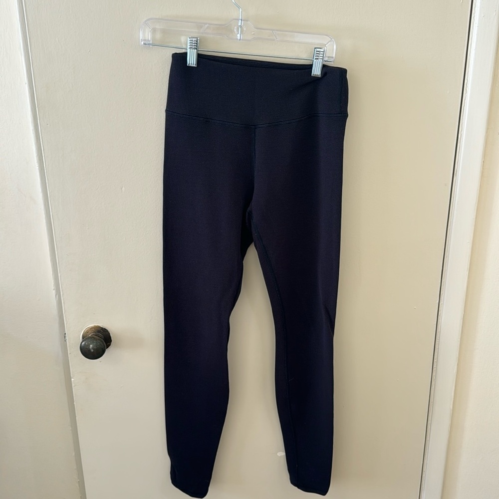 Alo waffle style leggings!